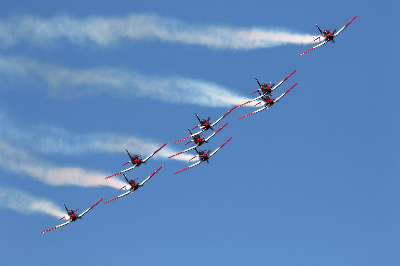 西部数码实名账号：retro app详情下载教程